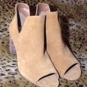 Steve Madden  booties new without box